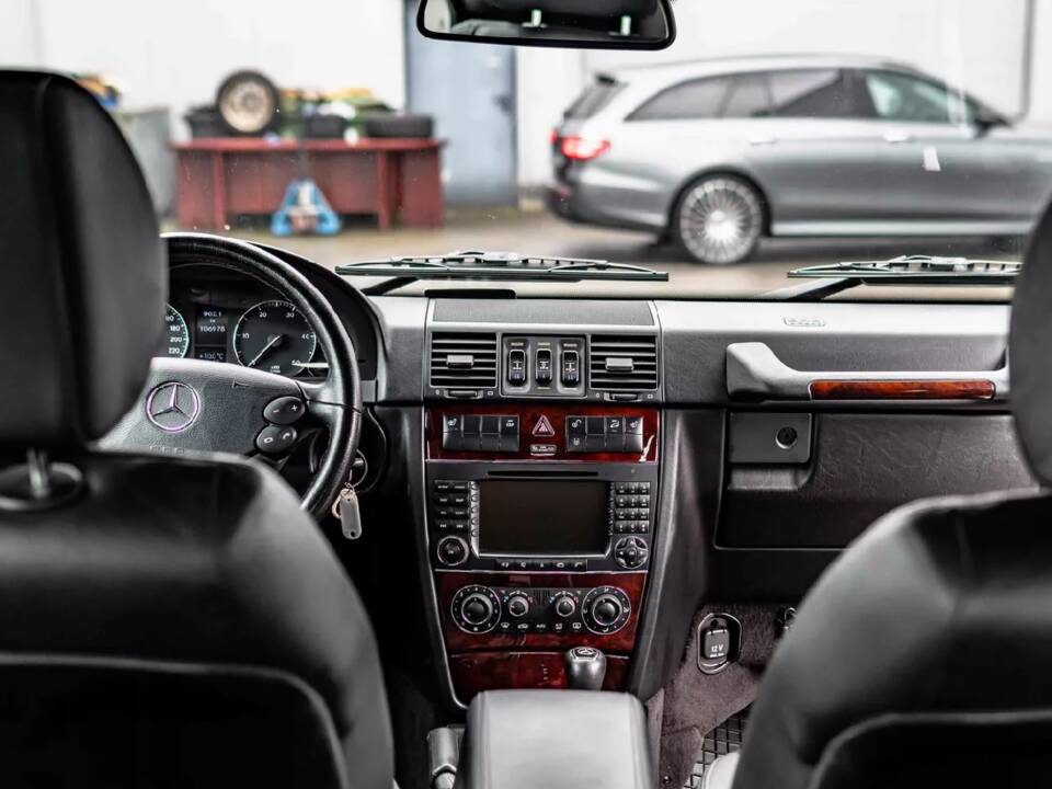 Image 7/13 of Mercedes-Benz G 320 CDI (2008)
