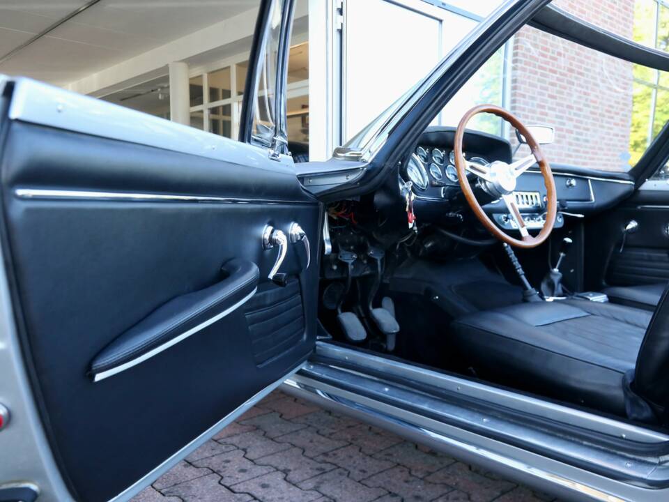 Bild 25/50 von Maserati Mistral 3700 Spyder (1965)