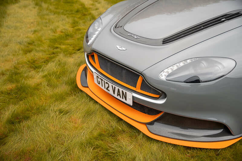 Afbeelding 28/30 van Aston Martin Vantage GT12 (2015)