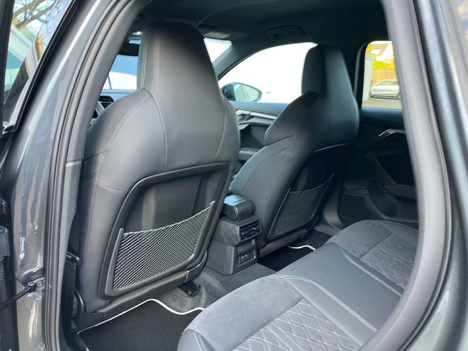 Bild 12/16 von Audi S3 Sportback (2023)