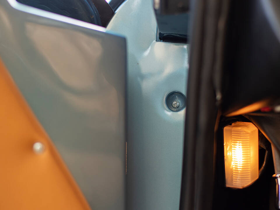 Image 21/40 of Ferrari 365 GT 2+2 (1969)