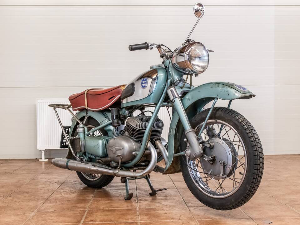 Image 2/13 of Adler MB 280 (1955)