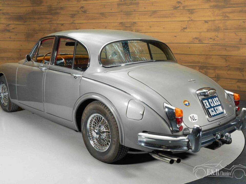 Image 15/19 de Jaguar Mk II 3.8 (1967)