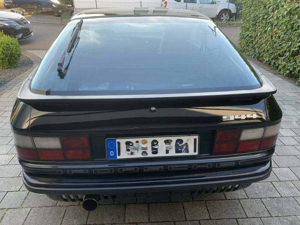 Bild 14/15 von Porsche 944 (1989)