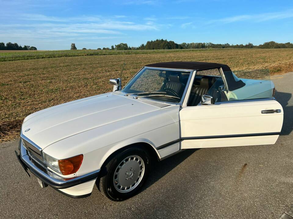 Image 3/6 of Mercedes-Benz 420 SL (1986)