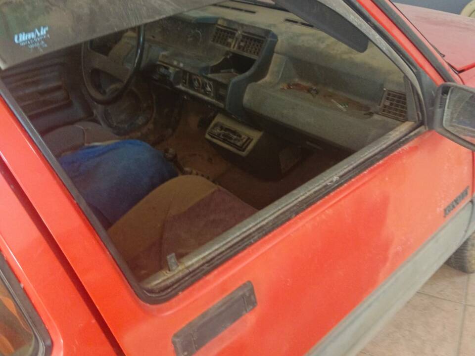 Bild 3/4 von Renault R5 1.4l GTL (1986)