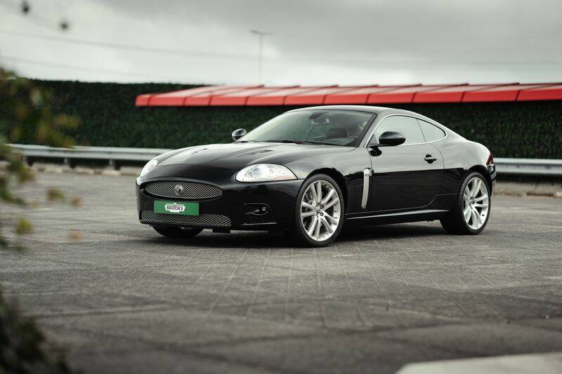 Imagen 1/37 de Jaguar XKR (2008)