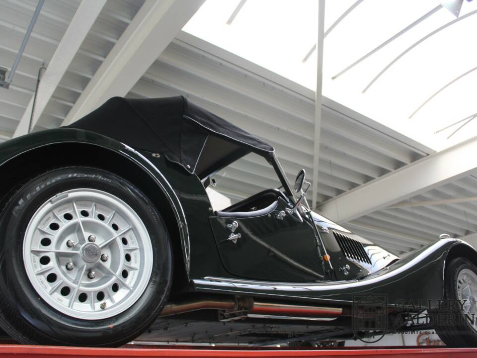 Bild 44/50 von Morgan Plus 8 (1991)
