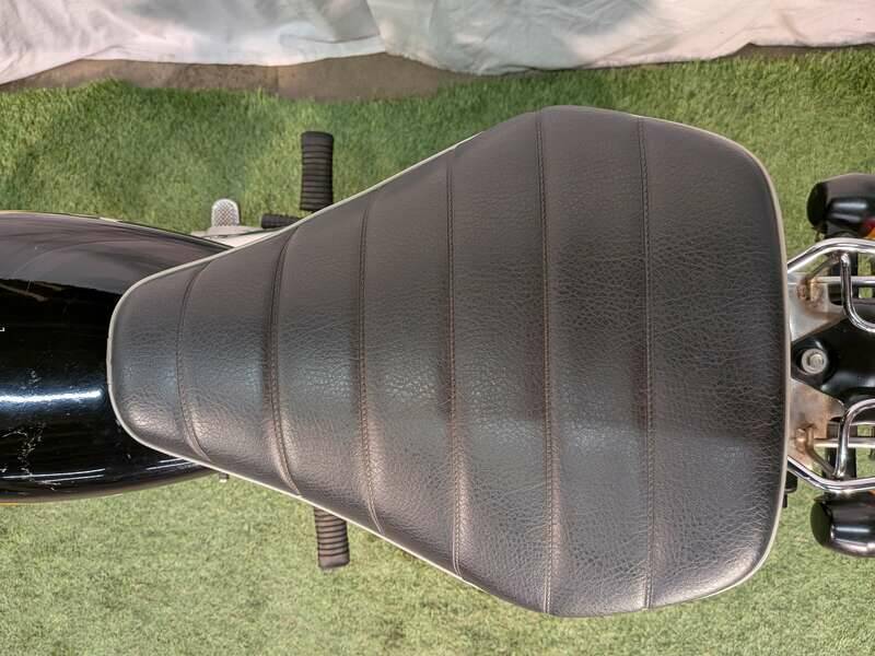 Bild 14/28 von Honda DUMMY (1985)