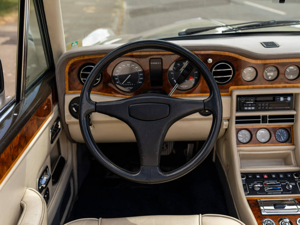 Bild 17/26 von Bentley Continental (1992)