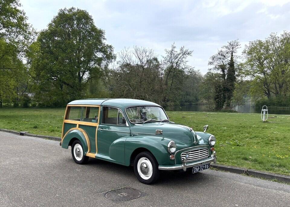 Image 2/18 de Morris Minor 1000 Traveller (1970)