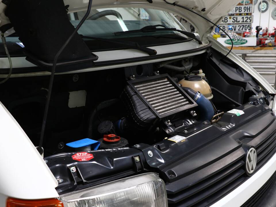 Bild 31/55 von Volkswagen T4 California Coach 1.9 TD (1994)