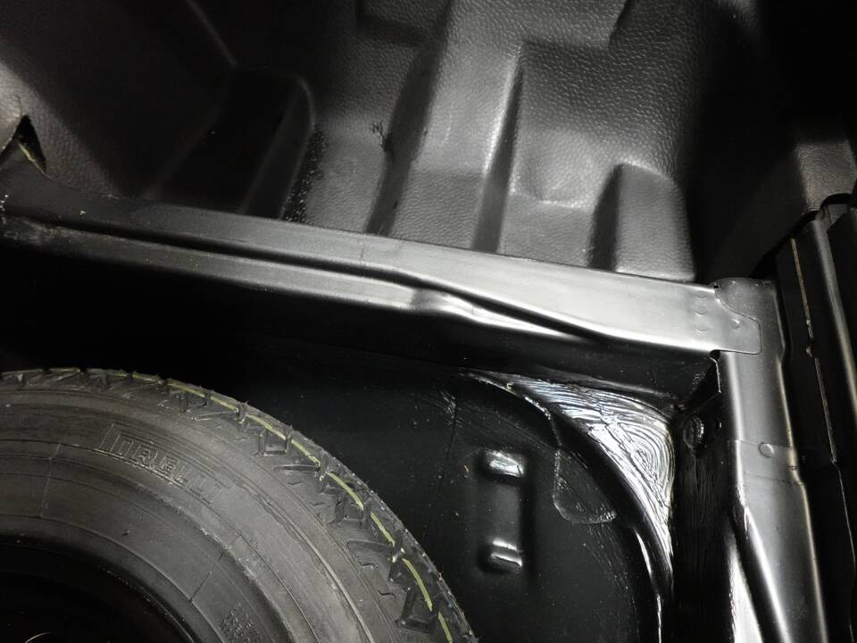 Bild 29/57 von Mercedes-Benz 230 CE (1980)