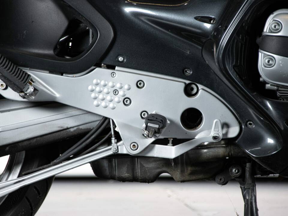 Image 36/50 de BMW R 1100 RT (1998)