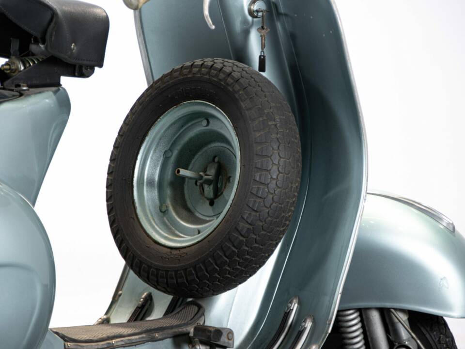 Bild 16/35 von Piaggio Vespa 150 (1960)