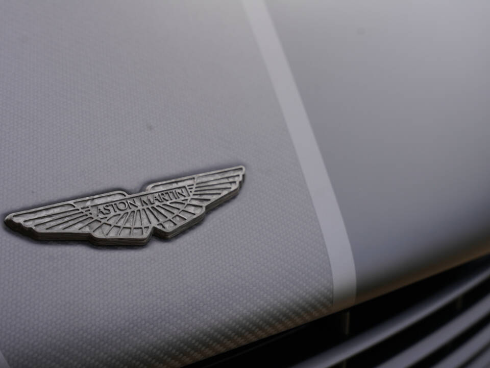 Immagine 20/50 di Aston Martin Vanquish (2017)