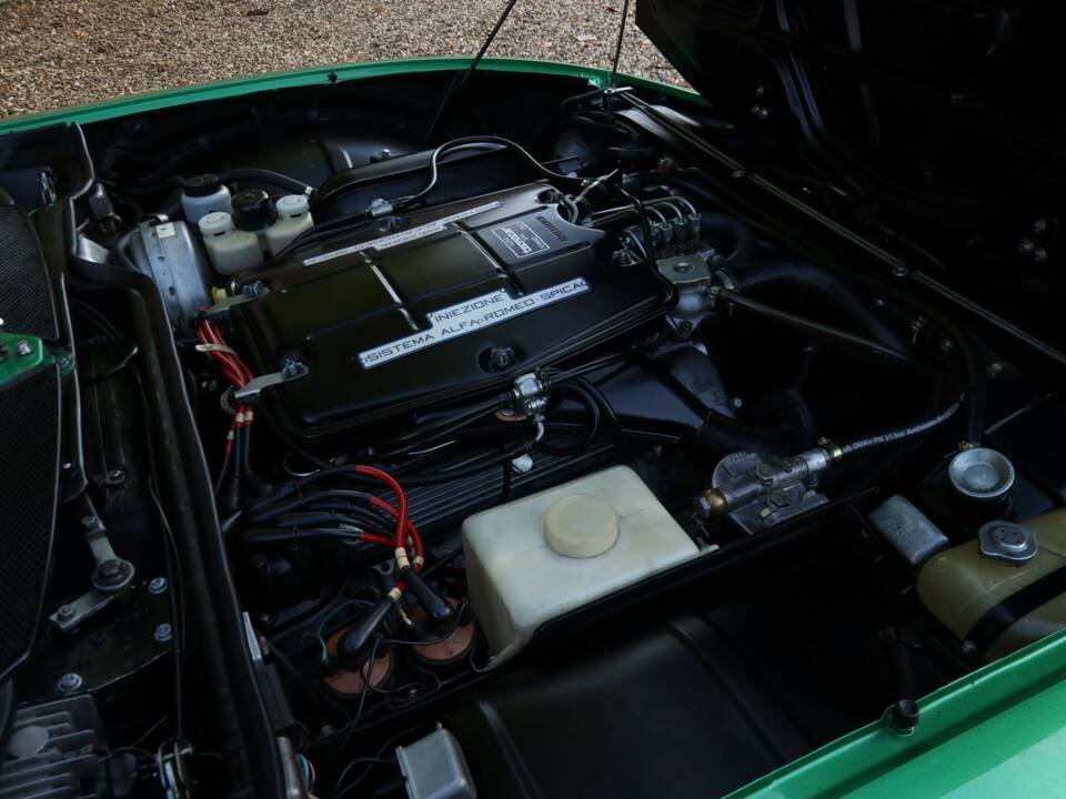 Image 45/50 of Alfa Romeo Montreal (1973)