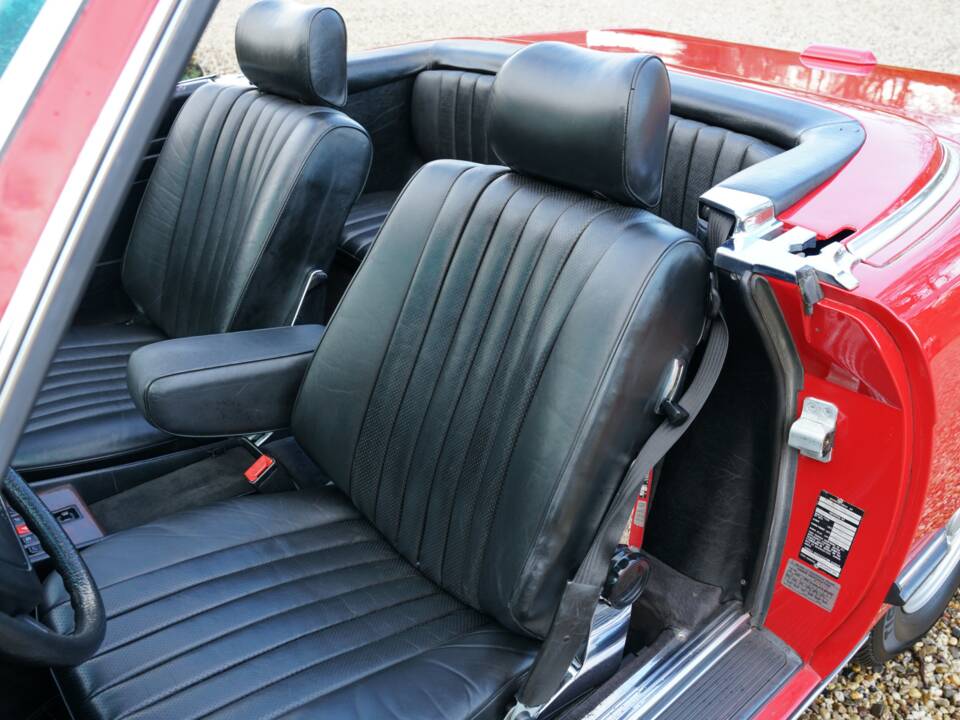 Bild 48/50 von Mercedes-Benz 500 SL (1983)