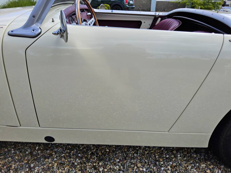 Image 13/32 of Austin-Healey Sprite Mk I (1959)