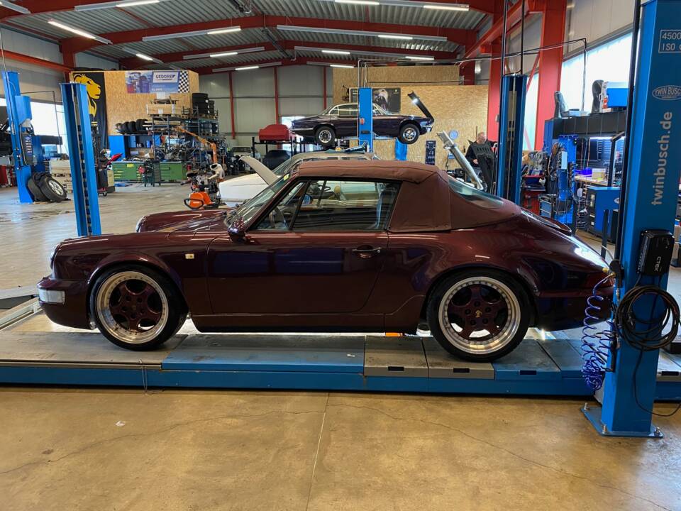Bild 2/23 von Porsche 911 Carrera 4 (1992)