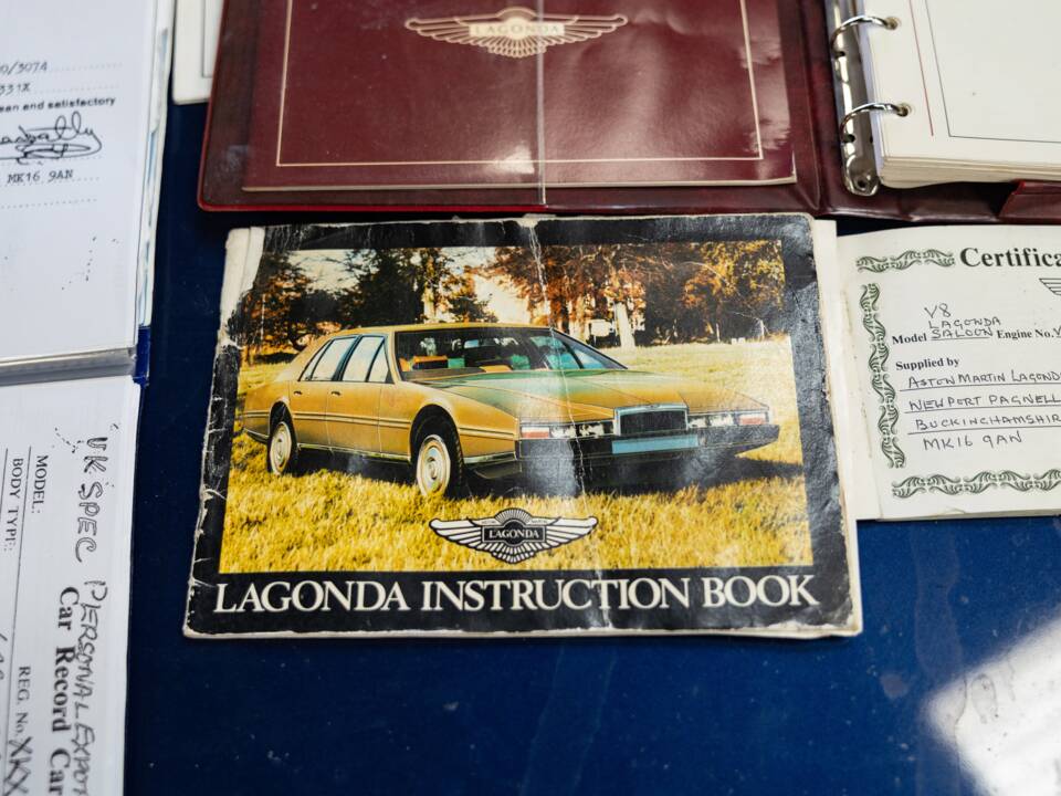 Image 17/44 de Aston Martin Lagonda (1981)