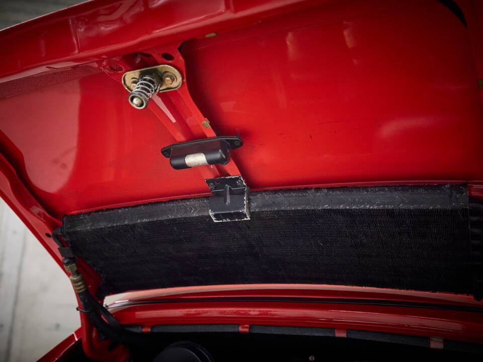 Immagine 93/96 di Porsche 911 Speedster 3.2 (1989)