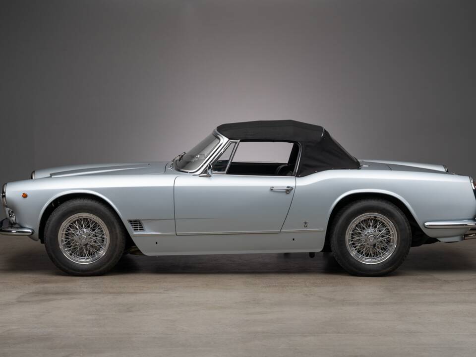 Bild 4/36 von Maserati 3500 GT Spyder Vignale (1962)
