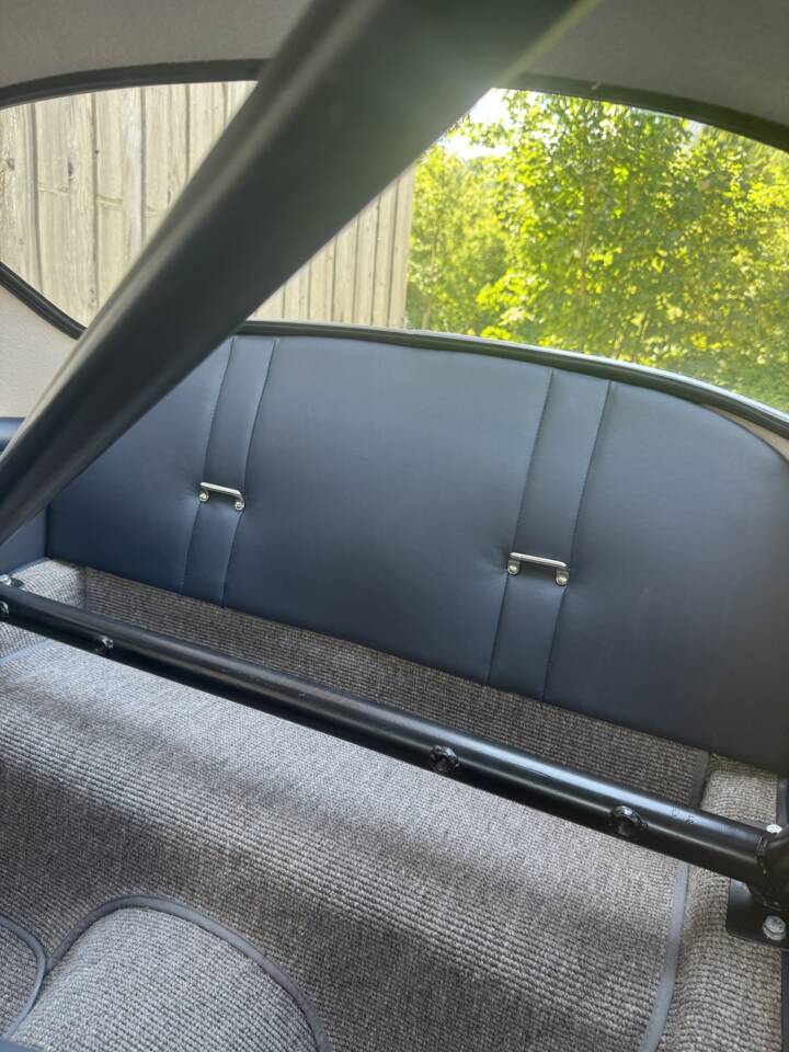 Image 13/18 of Porsche 356 1500 (1954)