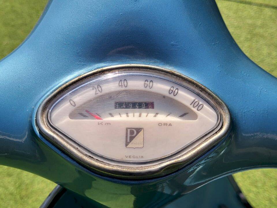Image 21/30 of Piaggio Vespa 150 (1962)
