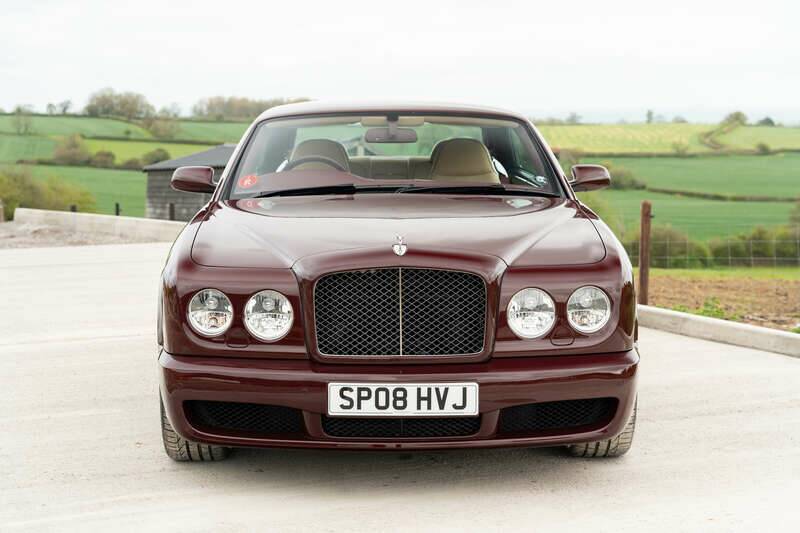 Image 6/50 of Bentley Brooklands (2008)