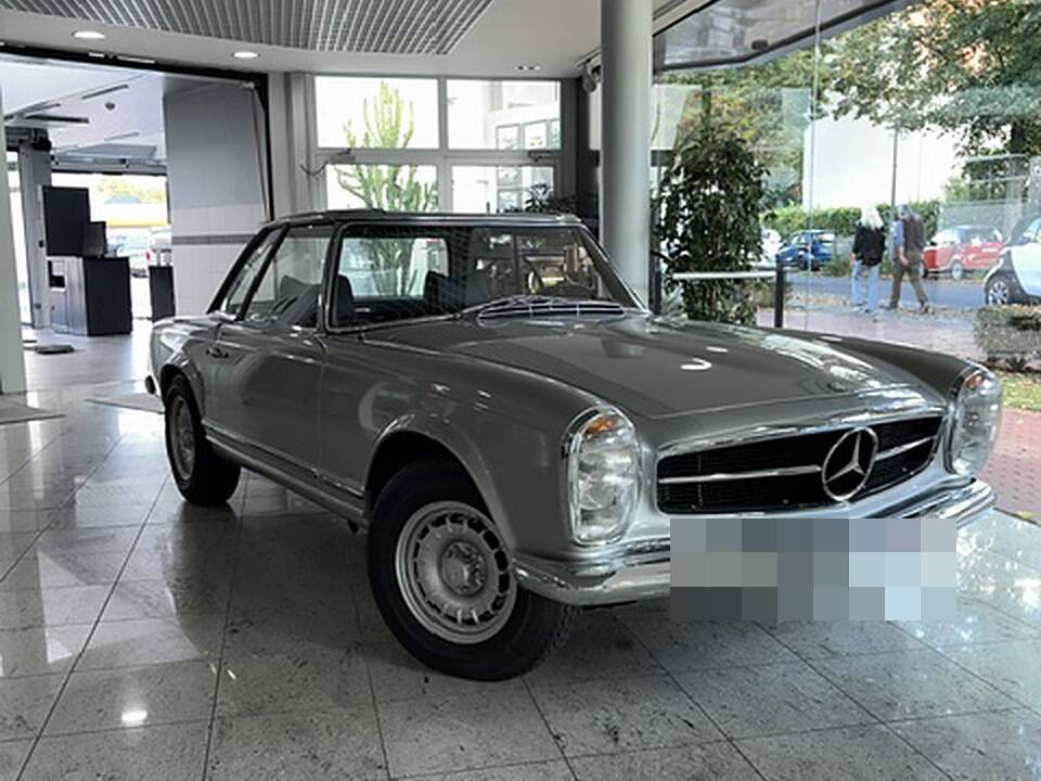 Image 4/10 of Mercedes-Benz 280 SL (1971)