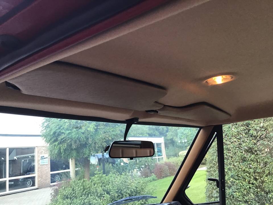Image 21/26 of Land Rover Range Rover Classic (1973)