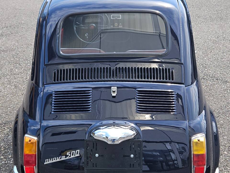Image 7/19 of FIAT 500 L (1971)