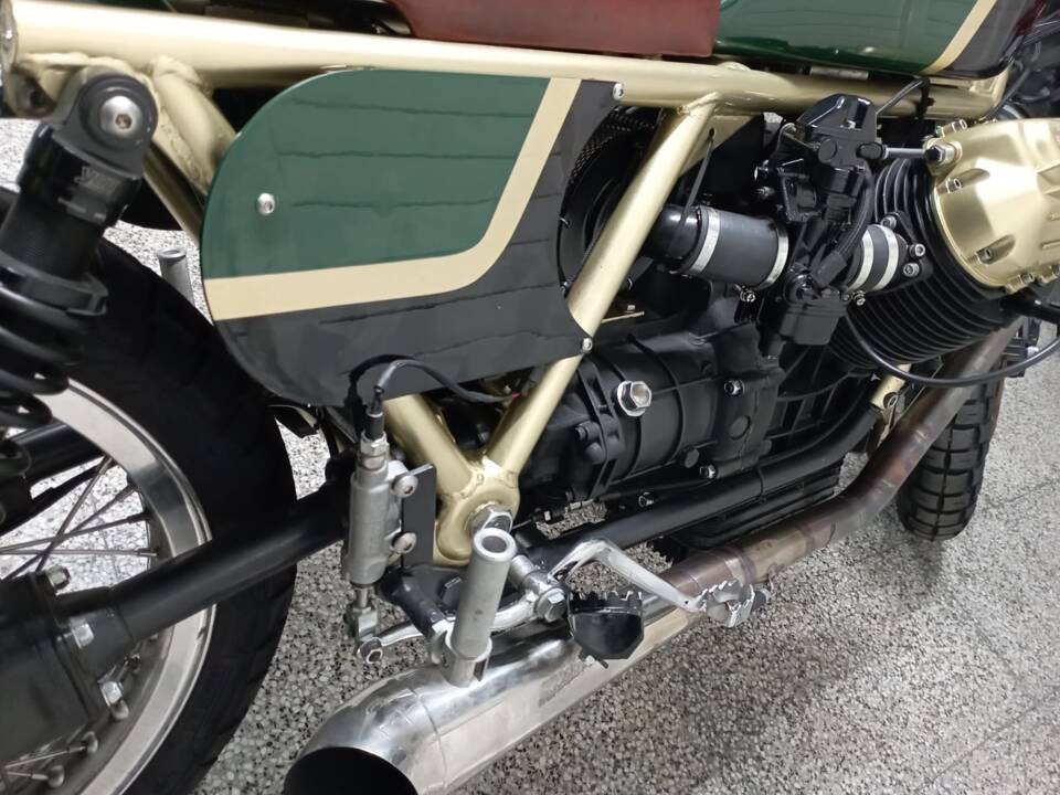 Image 2/13 of Moto Guzzi DUMMY (1983)