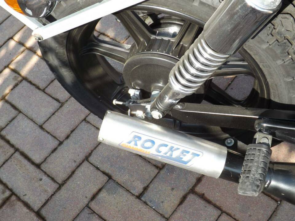 Image 32/47 of Laverda 125 LB Custom (1988)