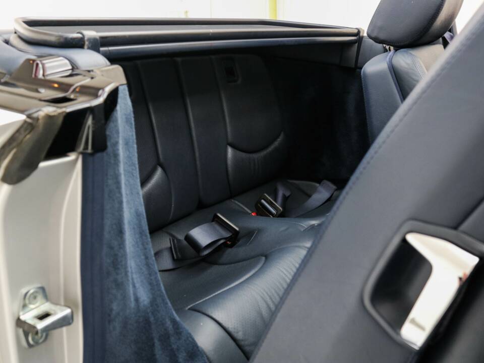 Bild 36/84 von Mercedes-Benz SL 320 (1996)