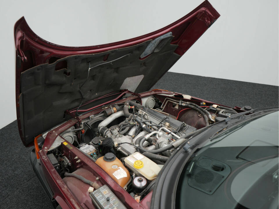 Image 27/29 of Saab 900 2.0i 16V (1993)