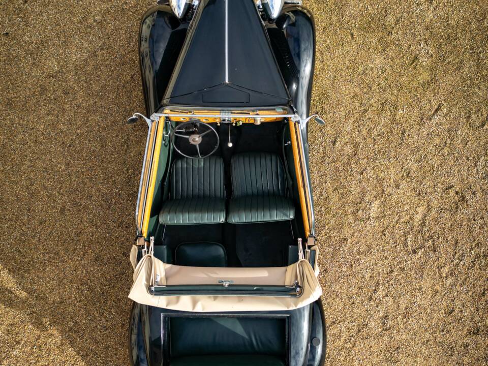 Immagine 11/11 di Ford V8 Modell 48 (1935)
