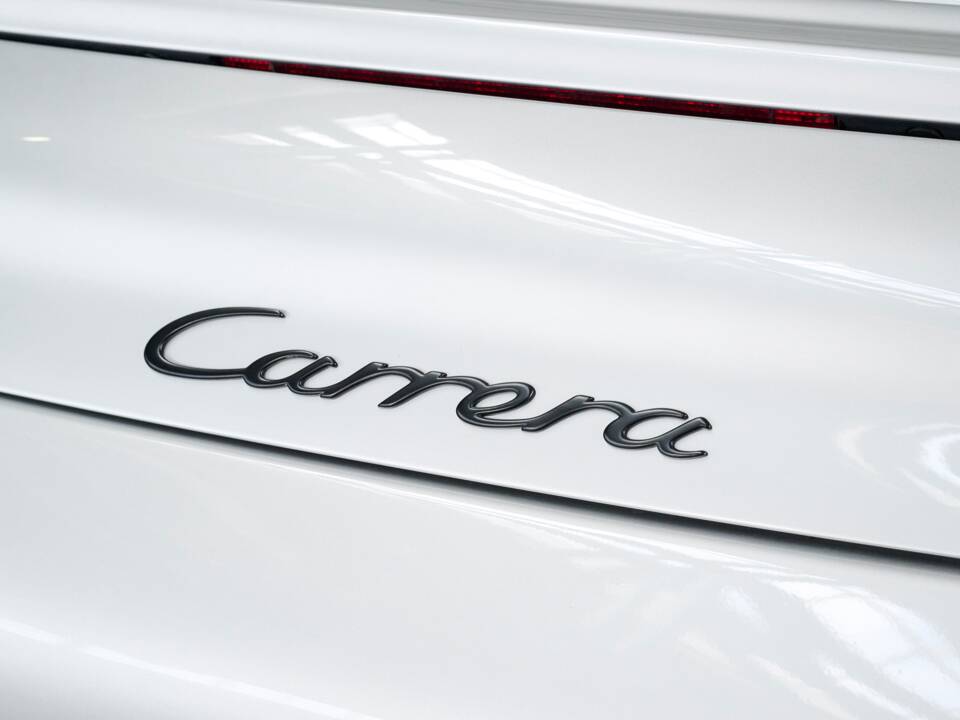 Afbeelding 28/50 van Porsche 911 Carrera (2000)