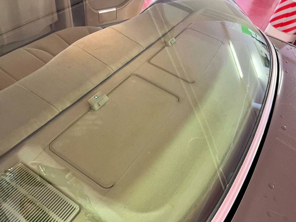 Bild 30/30 von Mercedes-Benz 380 SE (1985)