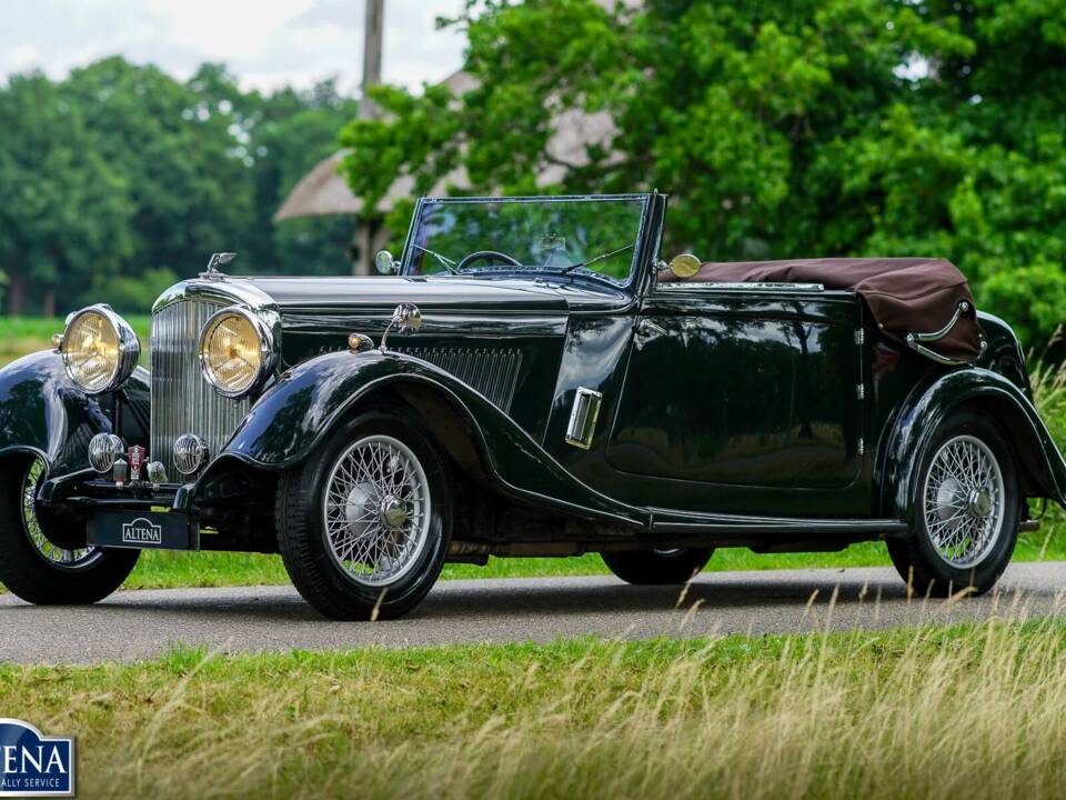 Image 6/50 of Bentley 3 1&#x2F;2 Liter Park Ward DHC (1934)