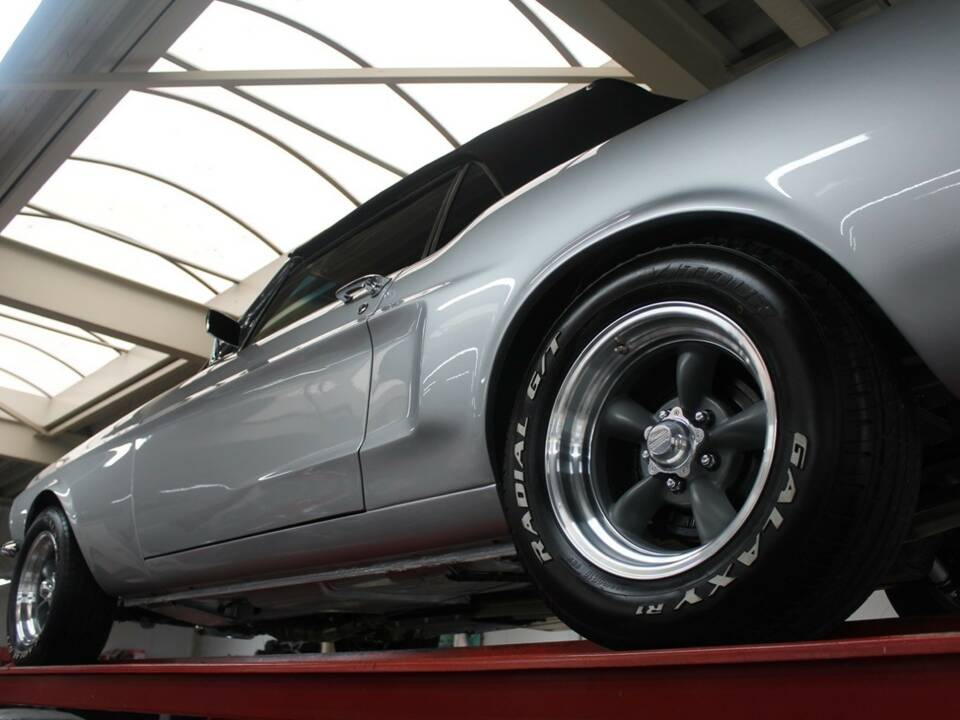 Immagine 12/50 di Ford Mustang GT (1968)