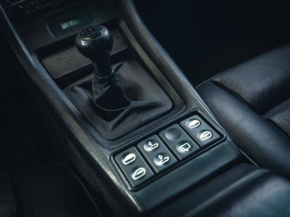 Image 12/15 of Porsche 928 GT (1989)