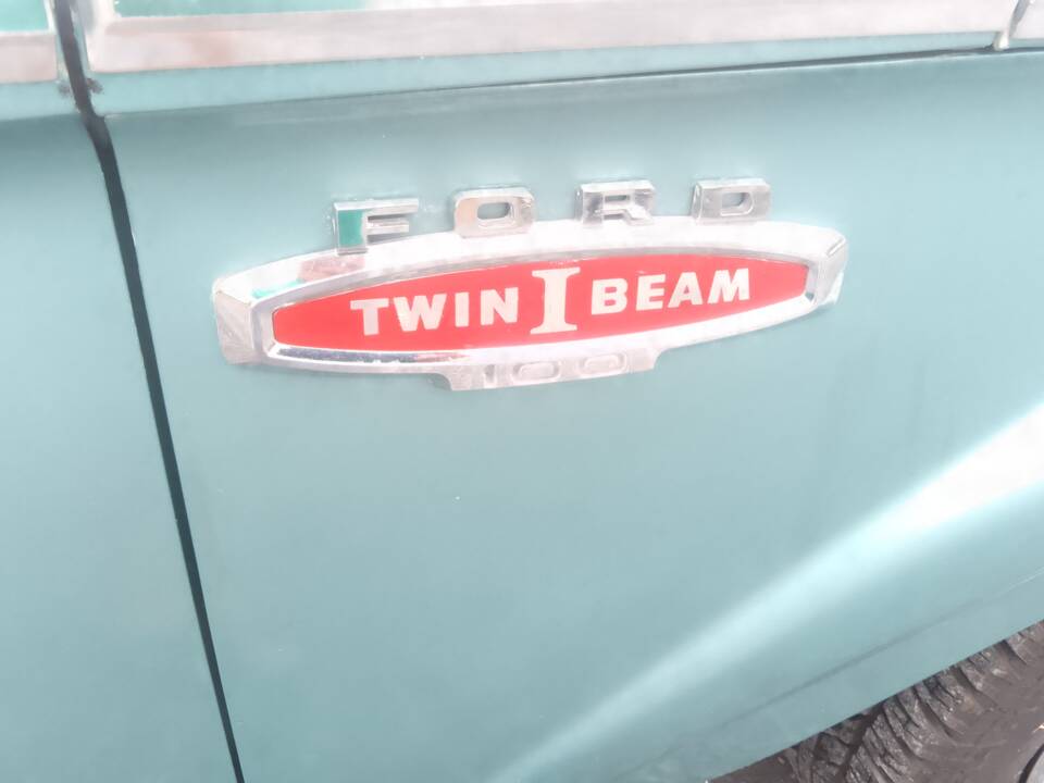 Immagine 18/82 di Ford F-100 (1966)