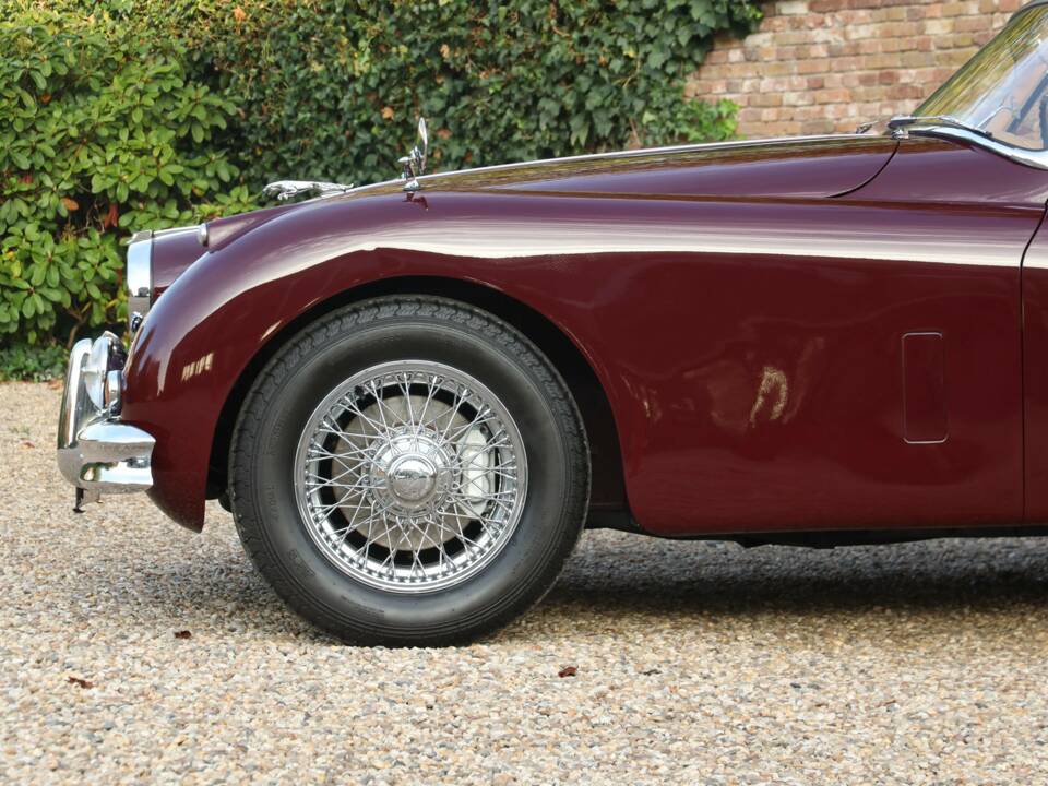 Immagine 21/50 di Jaguar XK 150 SE DHC (1958)
