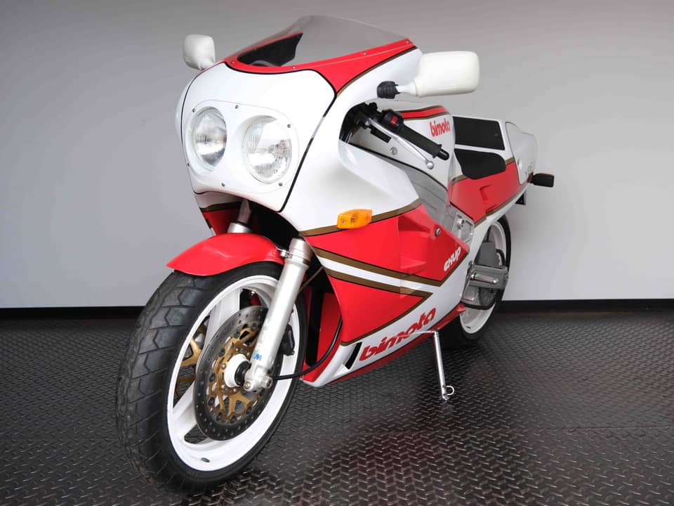 Image 35/95 of Bimota YB6 (1990)