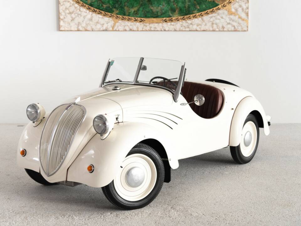 Image 1/36 of NSU-Fiat 500 A Topolino Weinsberg (1940)