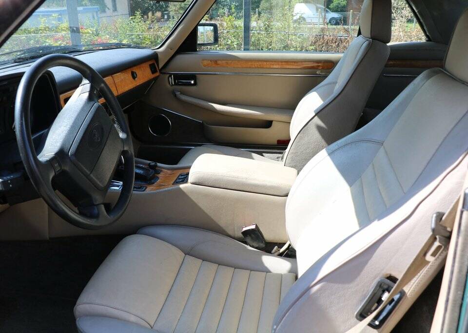 Obraz 2/8 pojazdu Jaguar XJS 5.3 V12 (1990)