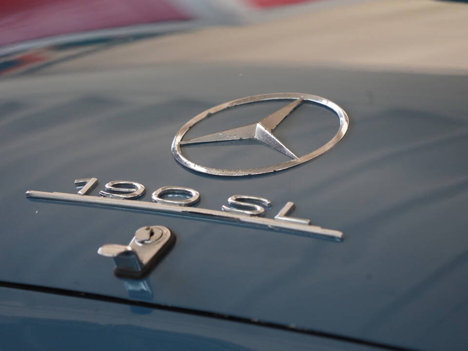 Image 33/89 de Mercedes-Benz 190 SL (1959)