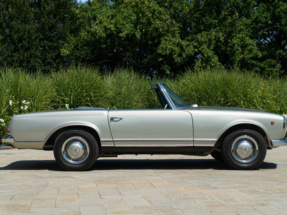 Image 6/50 of Mercedes-Benz 230 SL (1965)